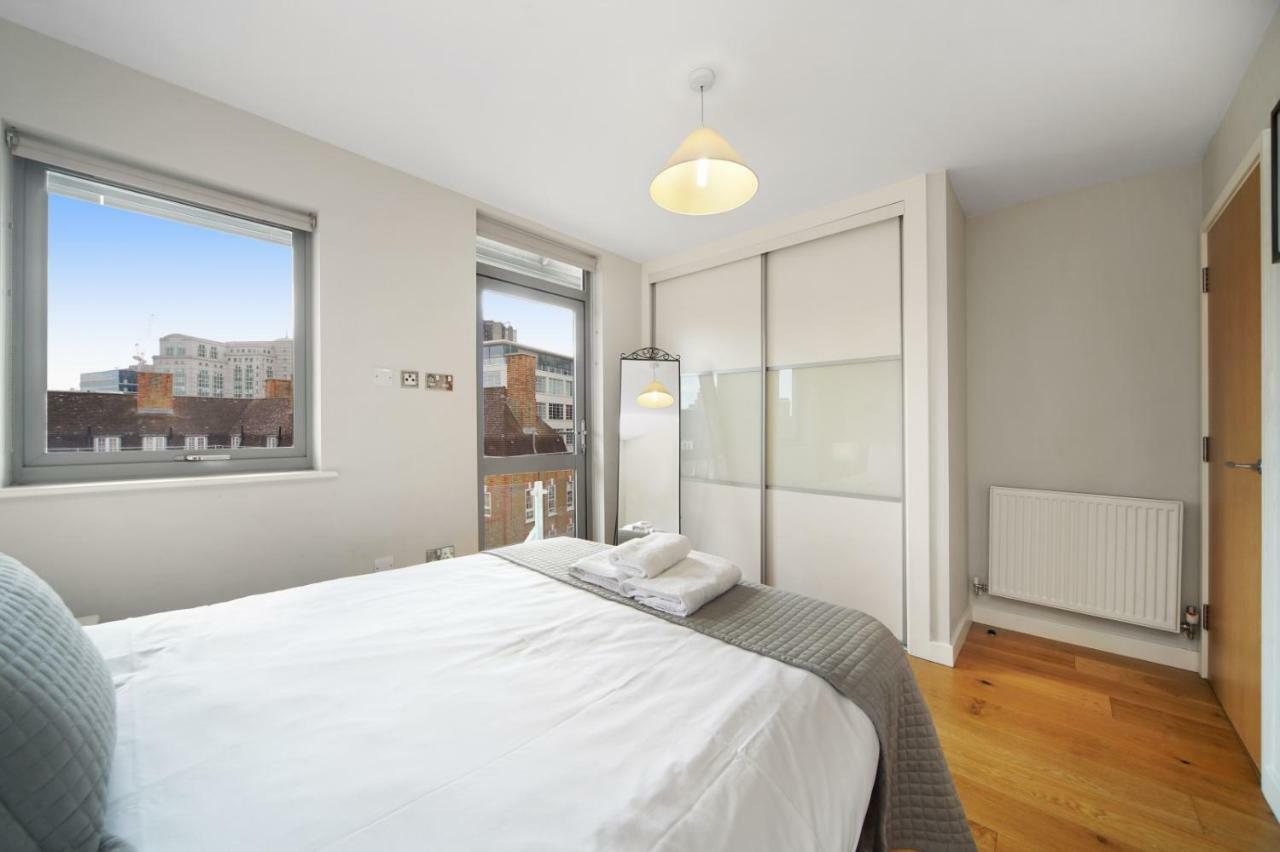 2 Bed Executive Penthouse Near Liverpool Street Free Wifi By Aparts Appartement Londres